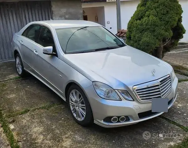 Mercedes-Benz E