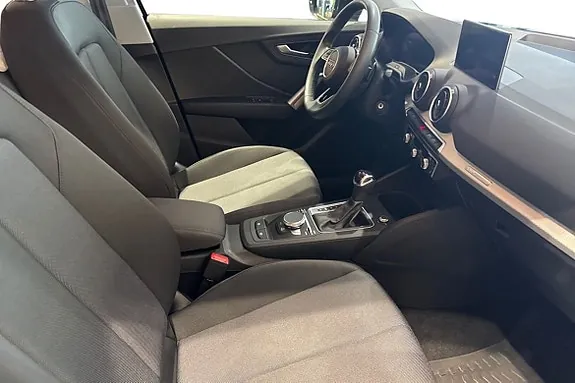 Audi Q2 2024 photo 5