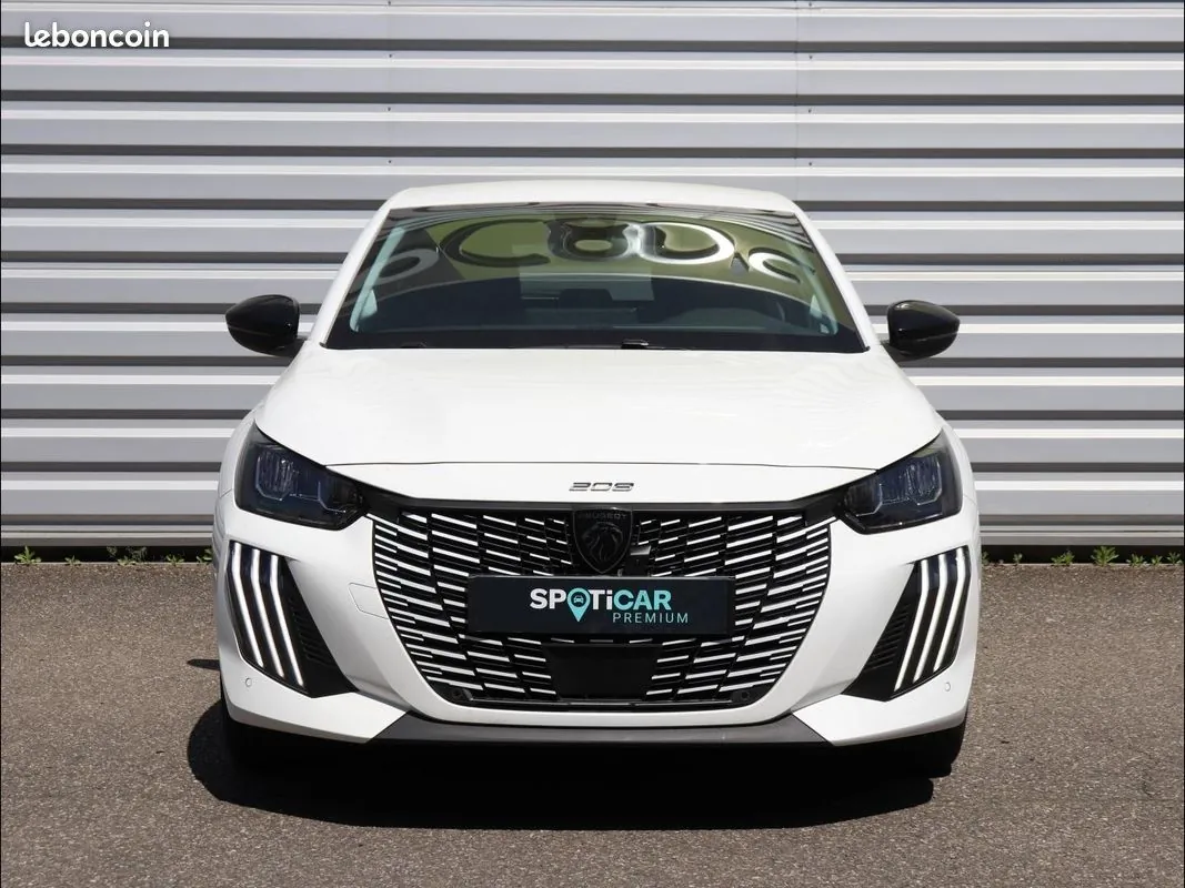 Peugeot 208 2025 photo 2