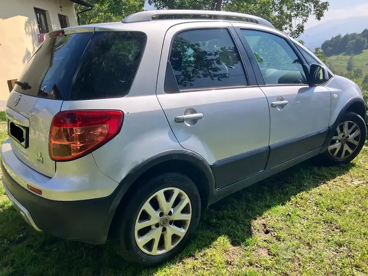 Fiat Sedici 2009 photo 2