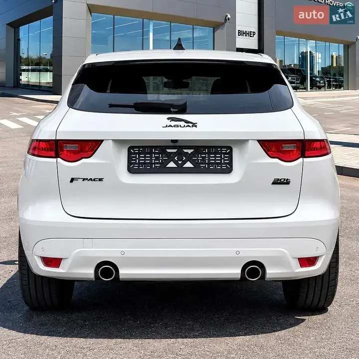 Jaguar F-Pace 2020 photo 5