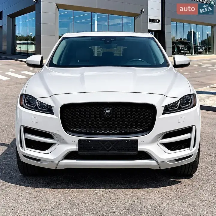 Jaguar F-Pace 2020 photo 4