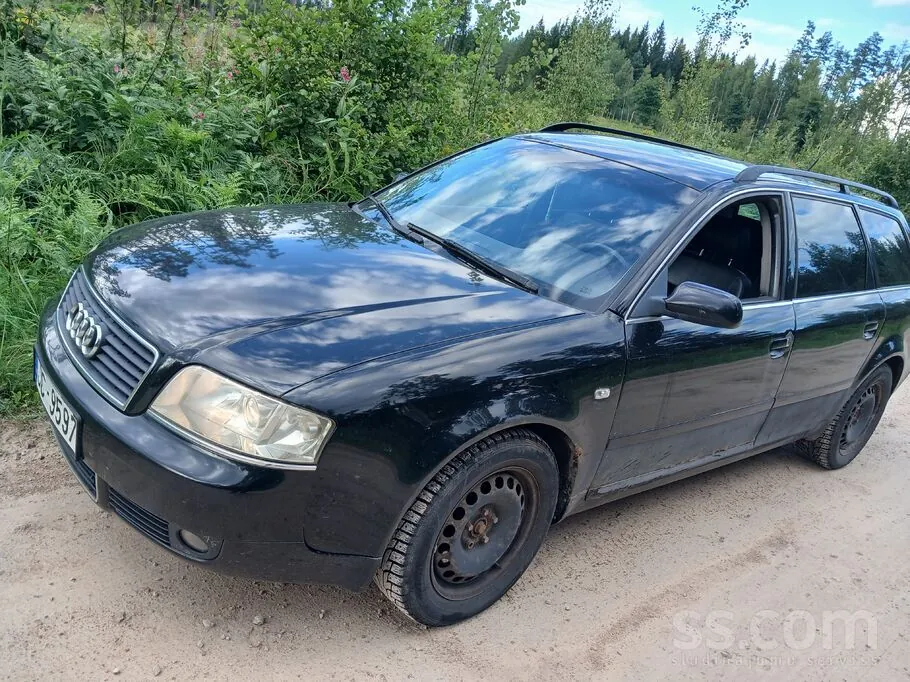 Audi Quattro 2004 photo 2