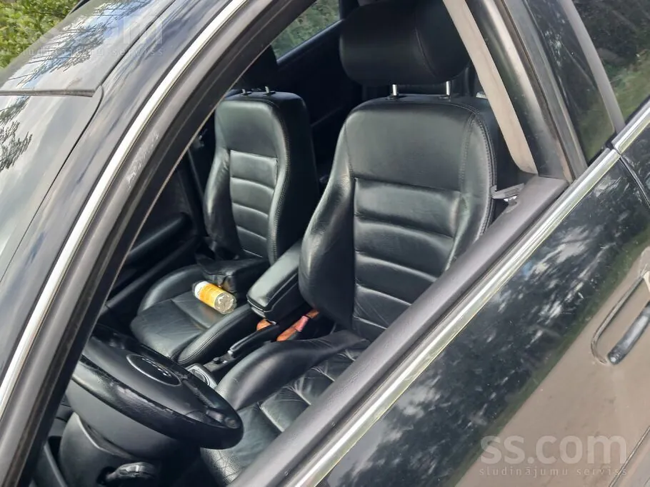 Audi Quattro 2004 photo 4