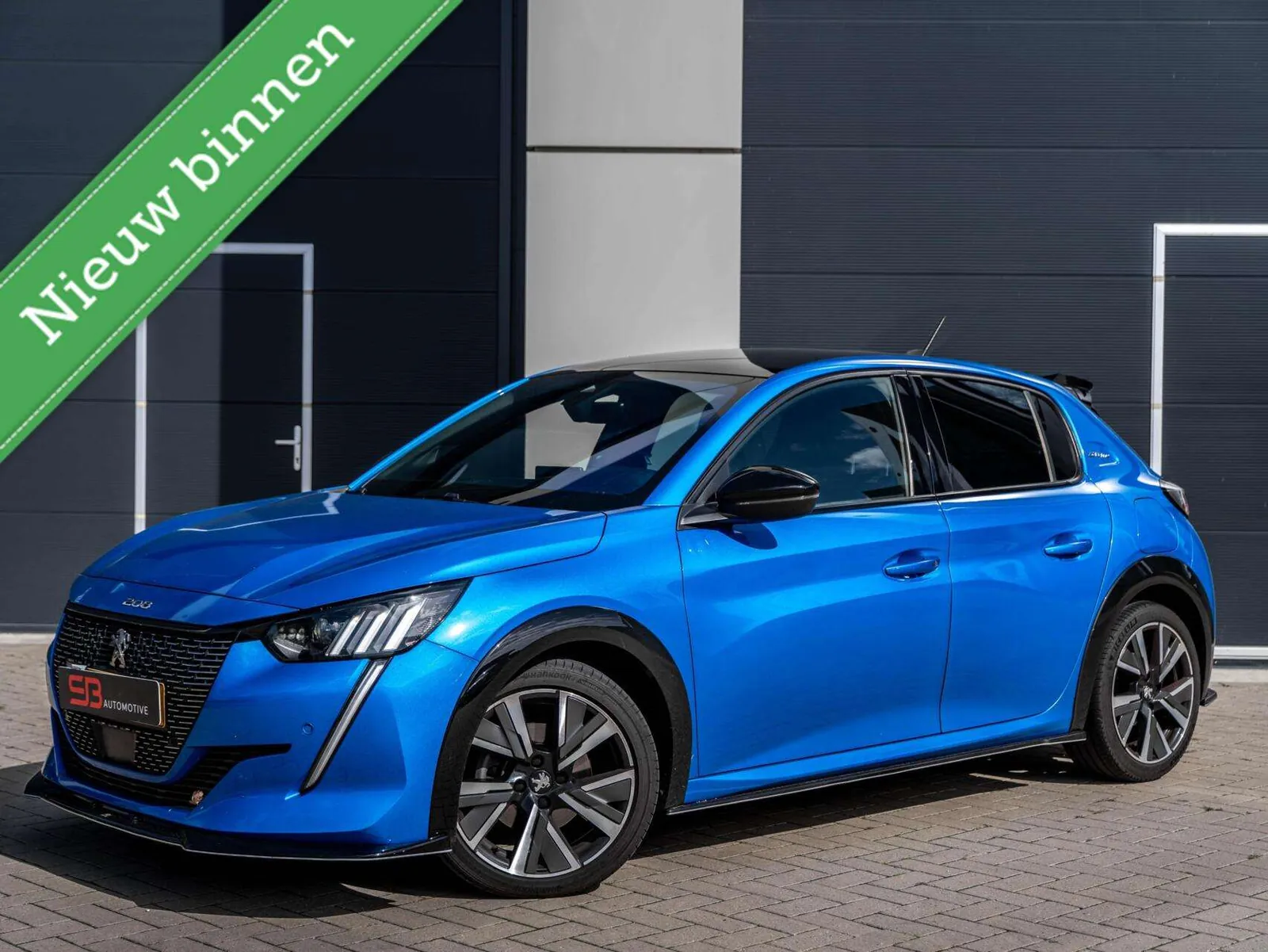 Peugeot 208