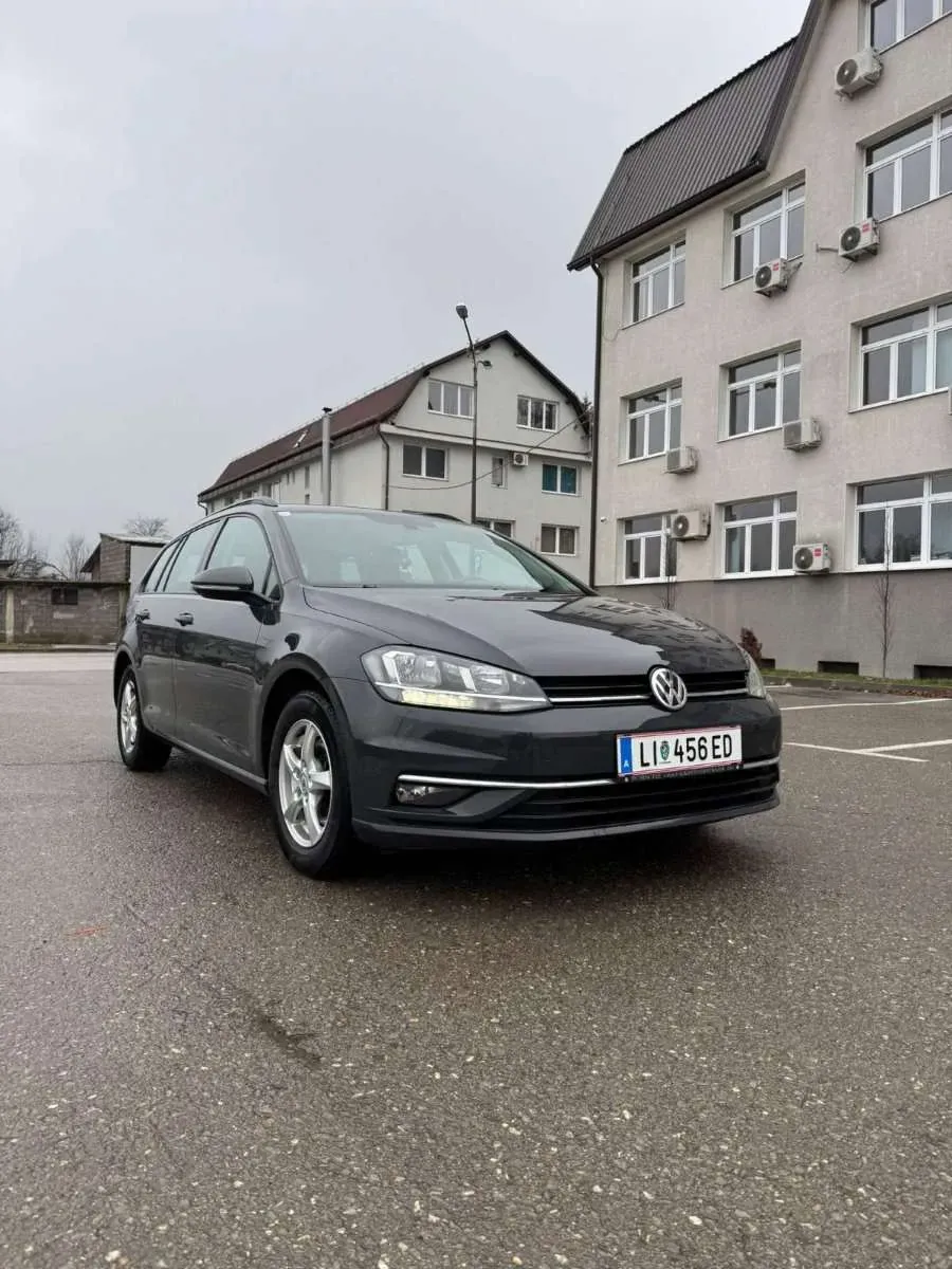 Volkswagen Golf 2018 photo 2