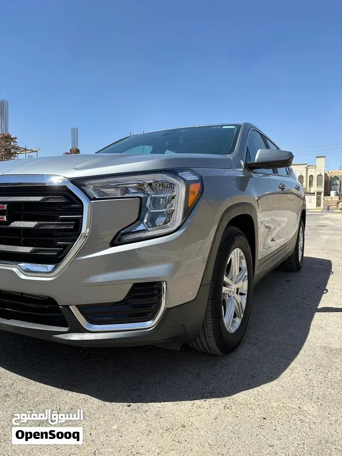 GMC Terrain 2024 photo 3