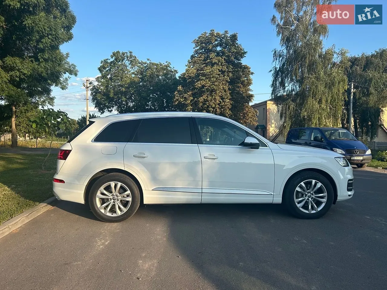 Audi Q7 2017 photo 3