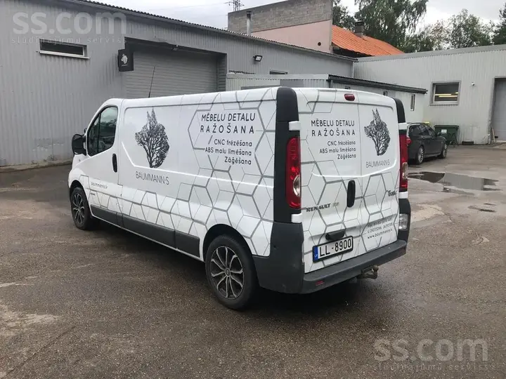 Renault Trafic 2011 photo 4