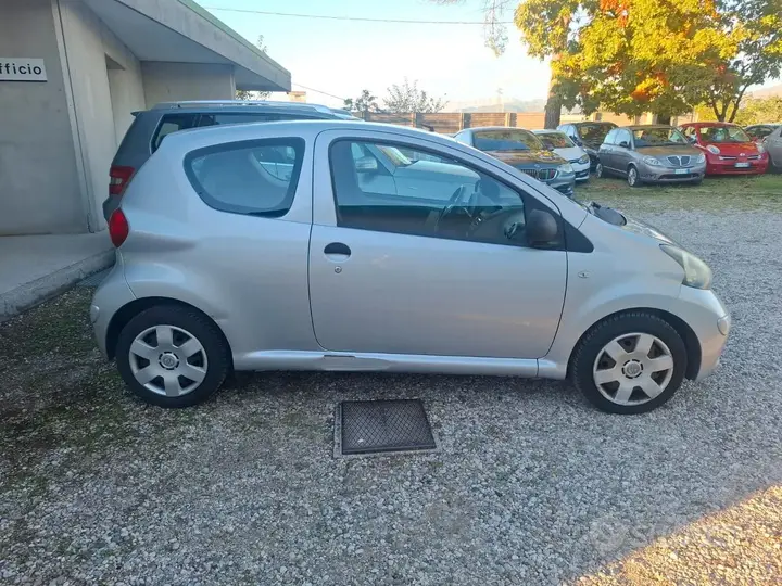 Toyota Aygo 2007 photo 3