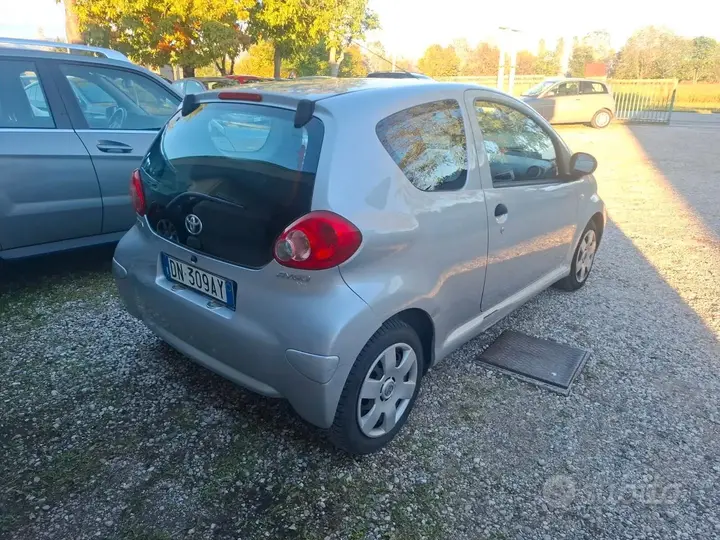 Toyota Aygo 2007 photo 4