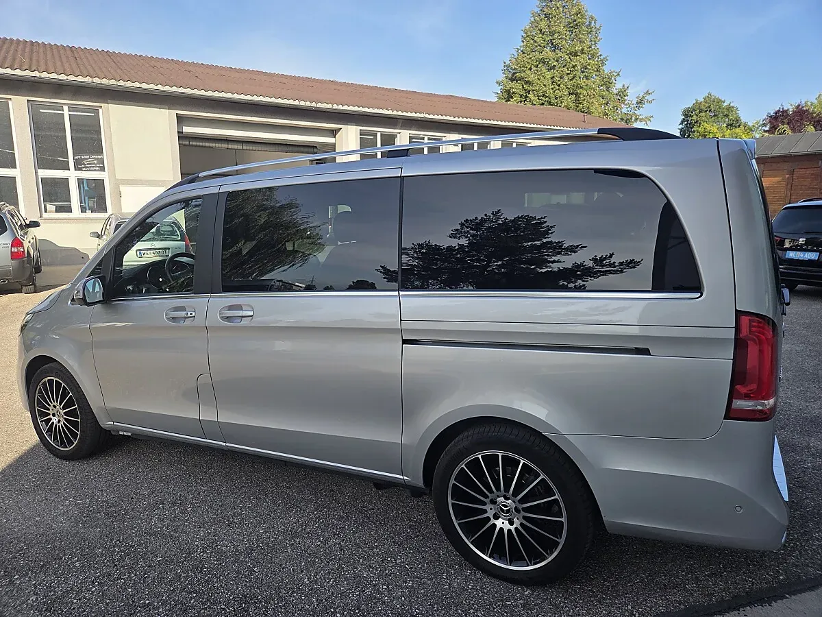 Mercedes-Benz V-Class 2022 photo 2