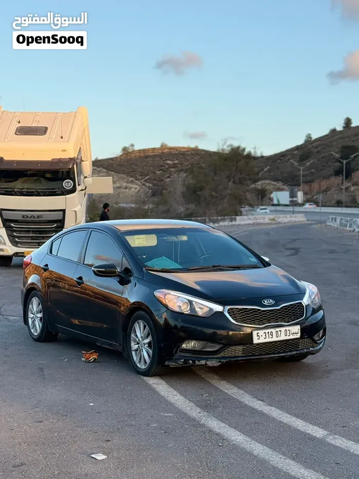 Kia Forte 2014 photo 2
