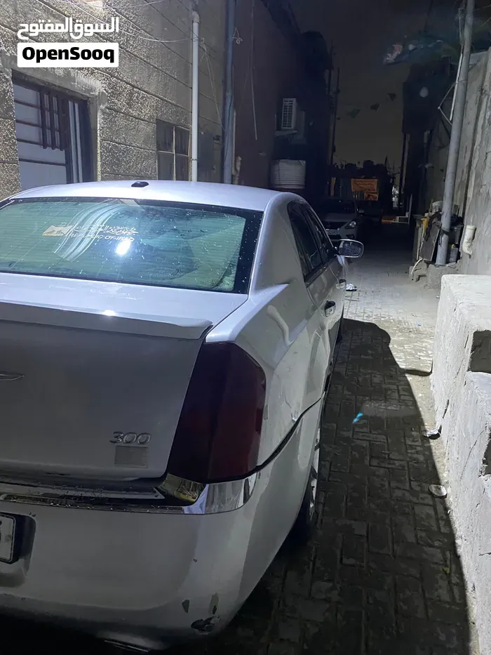 Chrysler 300 2012 photo 4