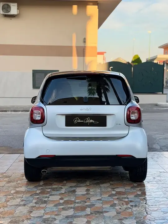 Smart Fortwo 2017 photo 5