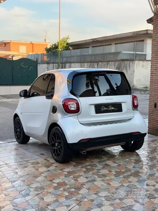 Smart Fortwo 2017 photo 4