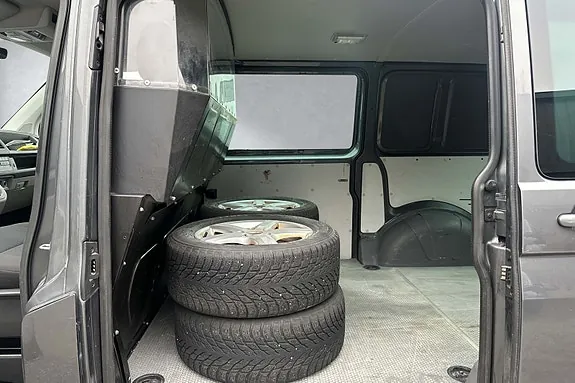 Volkswagen Transporter 2017 photo 5