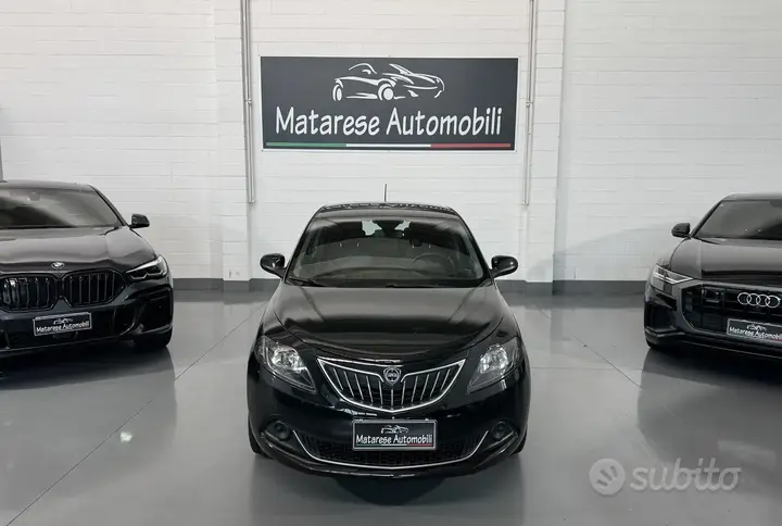 Lancia Ypsilon 2022 photo 2