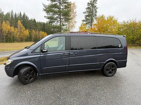 Mercedes-Benz Viano 2004 photo 2