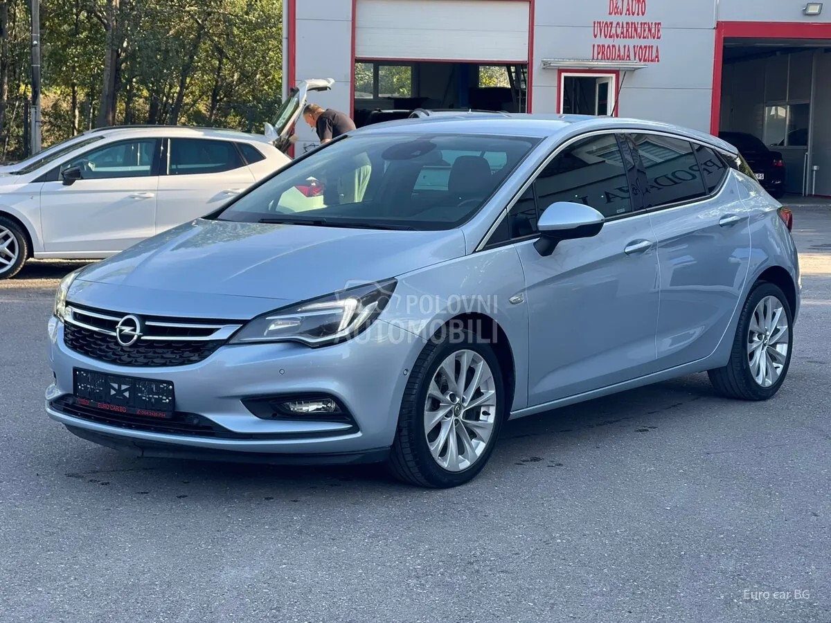 Opel Astra K 2017 photo 2