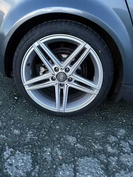 Audi A4 2003 photo 4