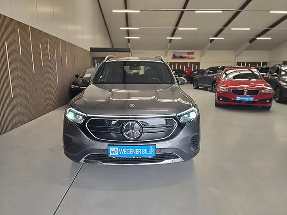 Mercedes-Benz Eqb250+
