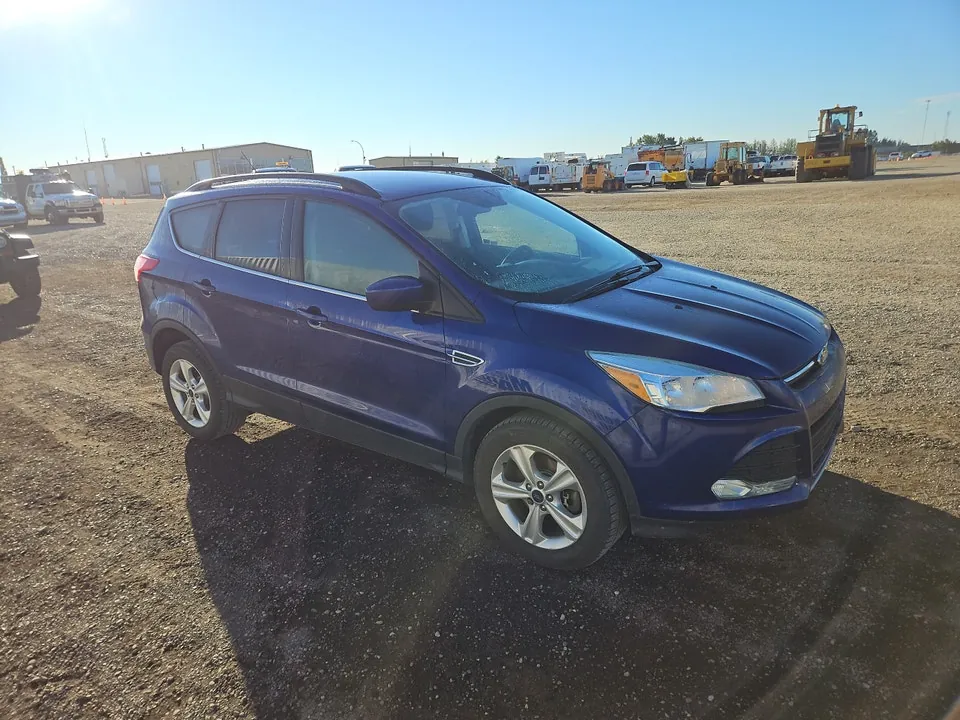Ford Escape 2016 photo 2