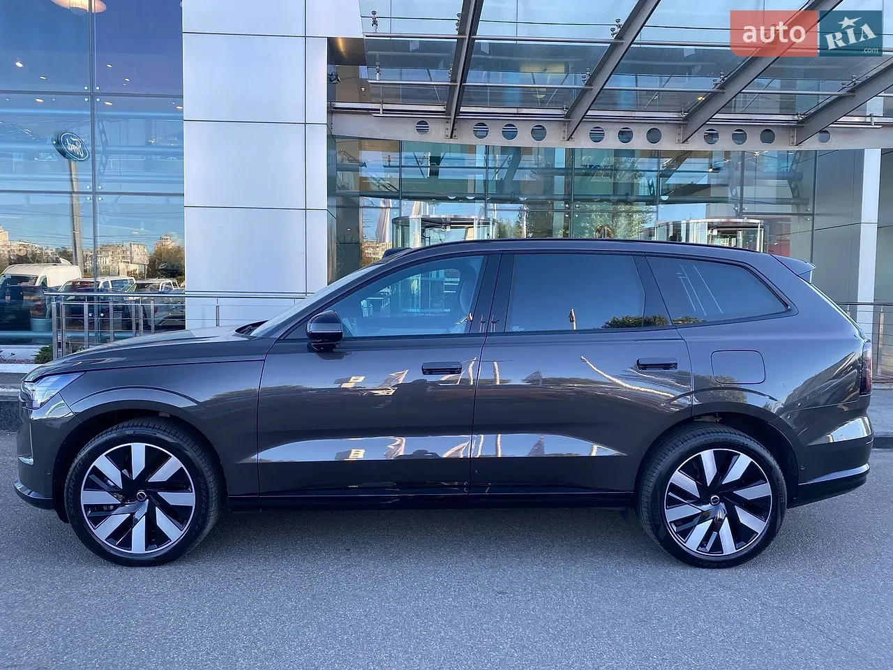 Volvo Ex90 2025 photo 3