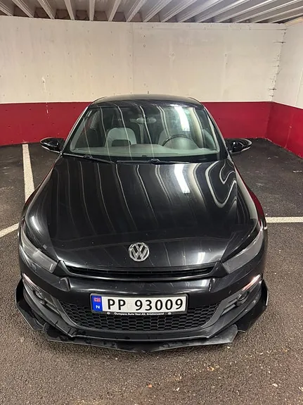 Volkswagen Scirocco 2011 photo 2