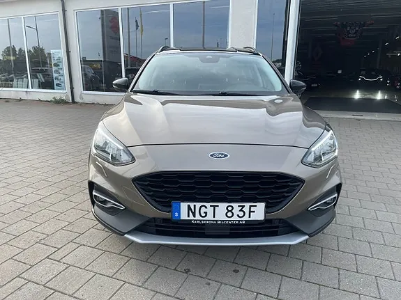 Ford Focus 2019 photo 2