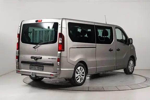 Opel Vivaro 2018 photo 3