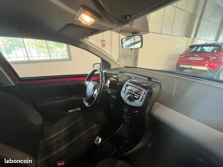 Peugeot 108 2020 photo 2
