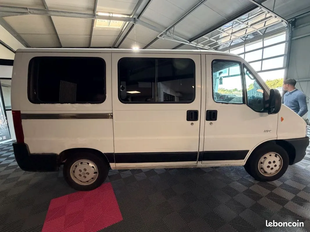Peugeot Boxer 2004 photo 5