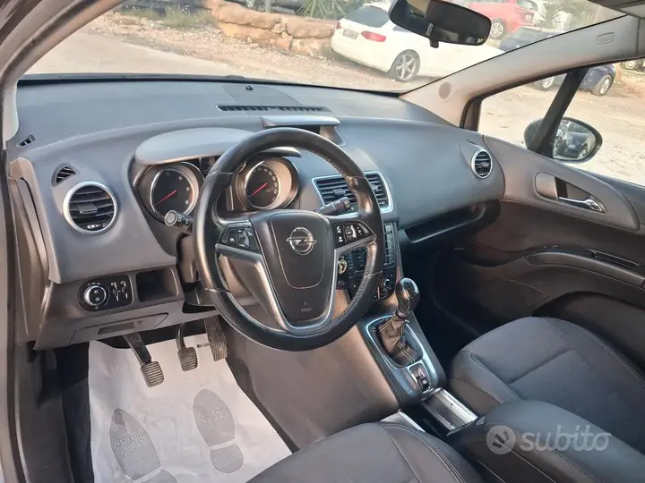 Opel Meriva 2012 photo 5