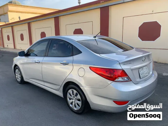 Hyundai Accent 2015 photo 5