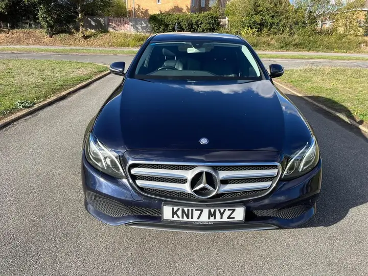 Mercedes-Benz E-Class 2017 photo 2