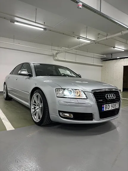 Audi A8 2008 photo 3