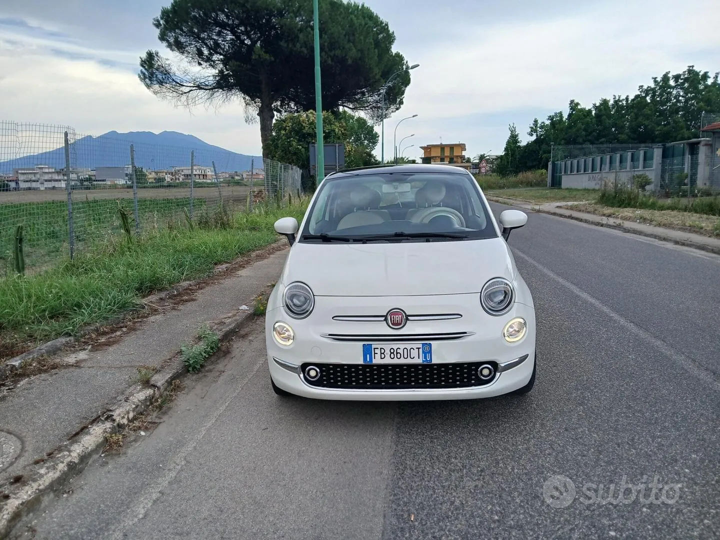 Fiat 500 2016 photo 2