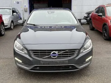 Volvo S60 2015 photo 2