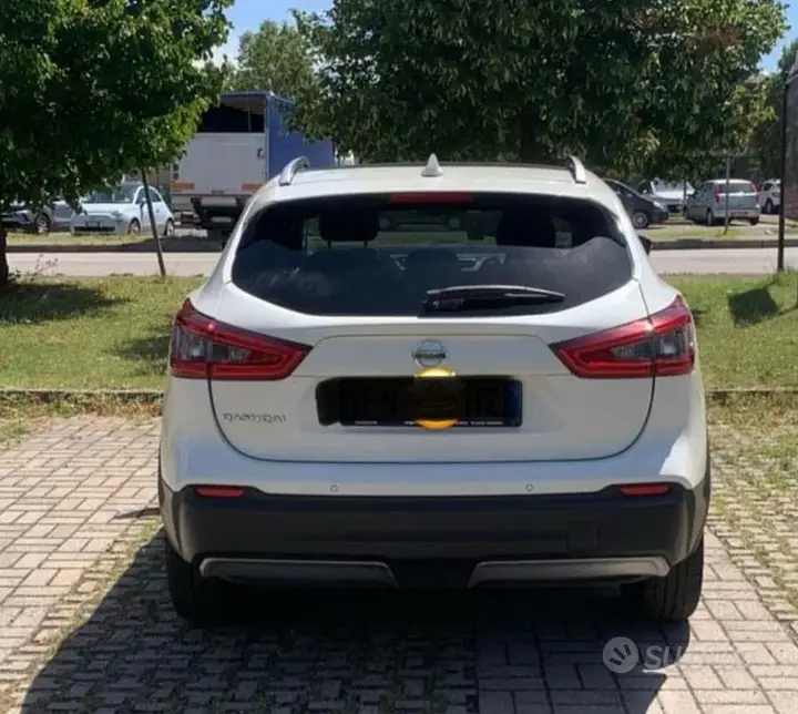 Nissan Qashqai 2017 photo 2