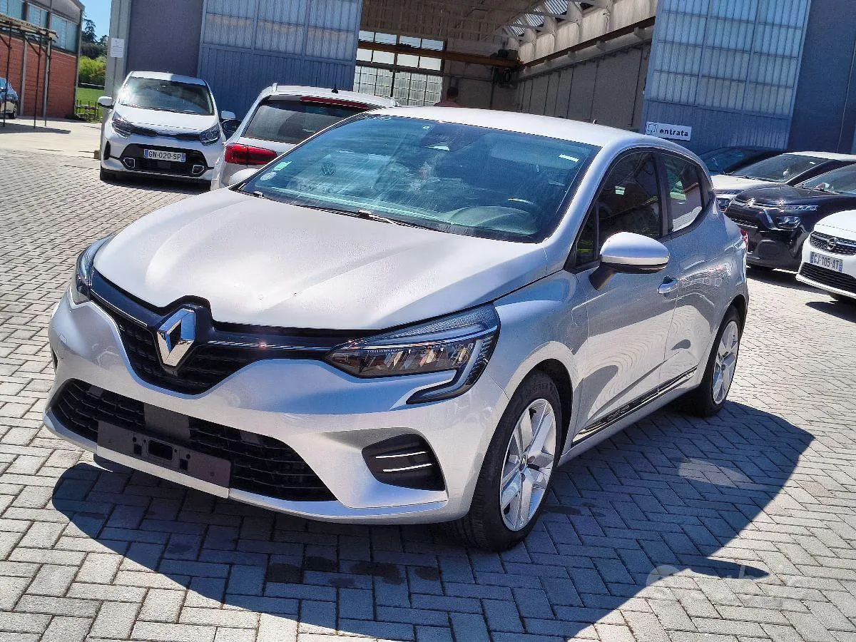 Renault Clio 2021 photo 2