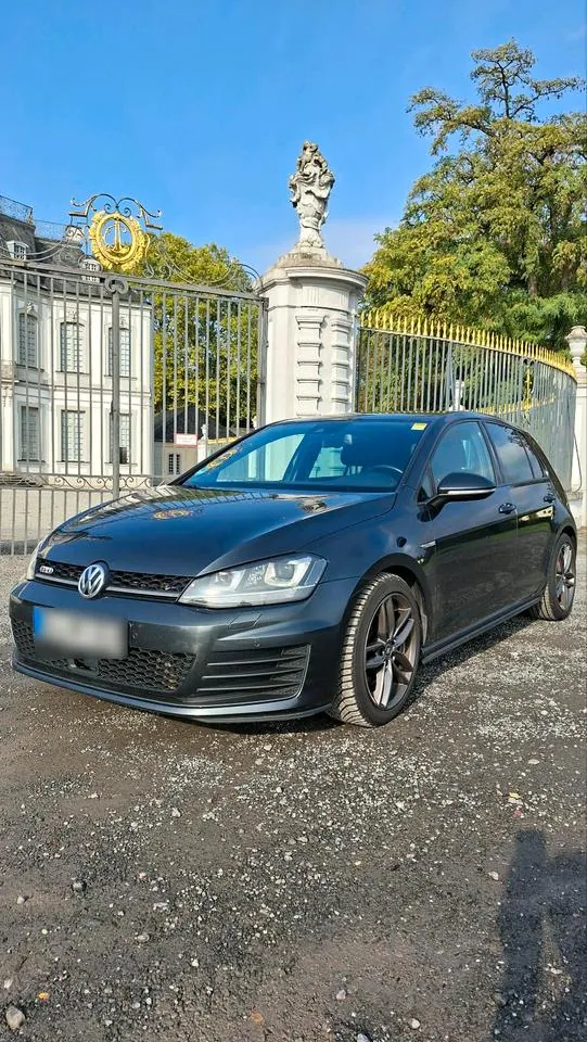 Volkswagen Golf Vii