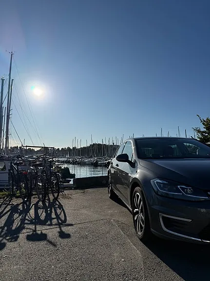 Volkswagen E-Golf 2019 photo 3