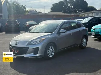 Mazda Axela 2012 photo 4