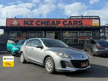 Mazda Axela 2012 photo 2