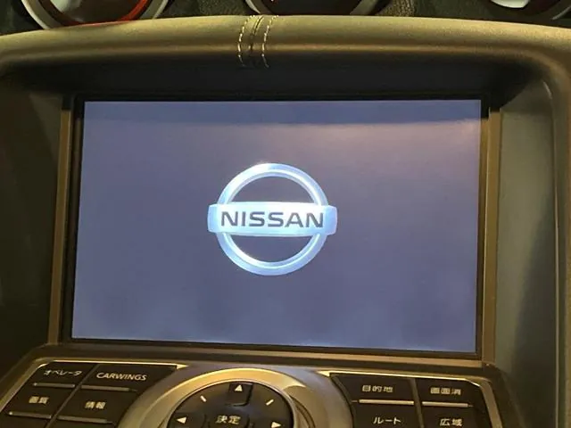 Nissan Fairlady Z 2010 photo 3