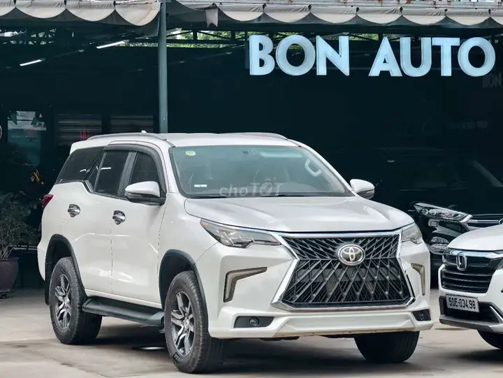 Toyota Fortuner 2019 photo 2