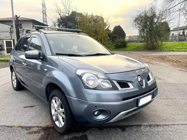 Renault Koleos 2009 photo 4