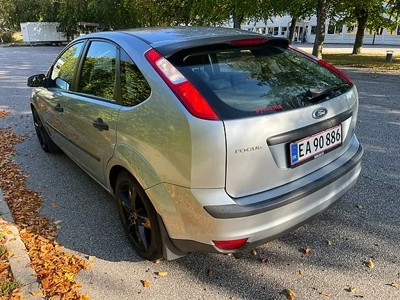 Ford Focus 2005 photo 3