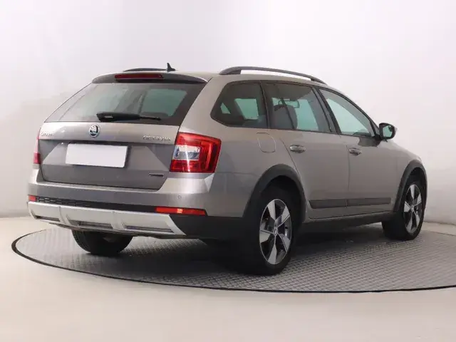 Skoda Octavia 2015 photo 4